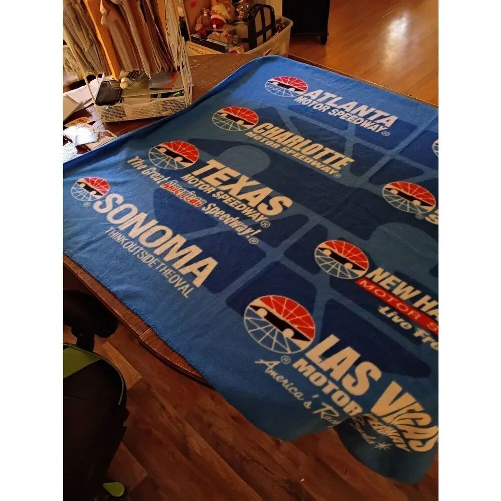 Fleece Nascar Blanket Throw Atlanta Charlotte Texas Bristol KY Las Vegas Sonoma